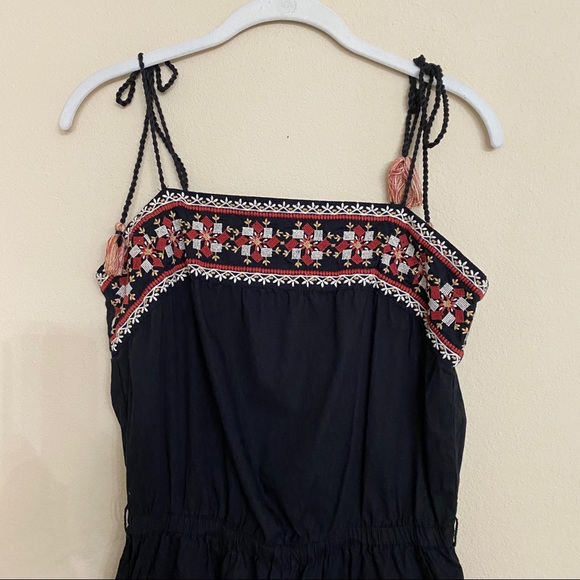 Abercrombie & Fitch tie strap embroidered jumpsuit - Picture 3 of 15